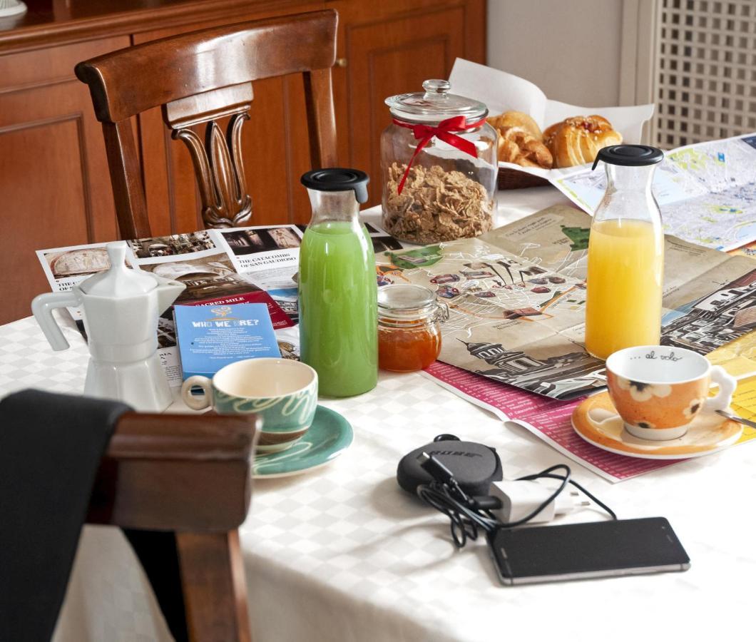 Artis Domus Bed and Breakfast Napels Buitenkant foto