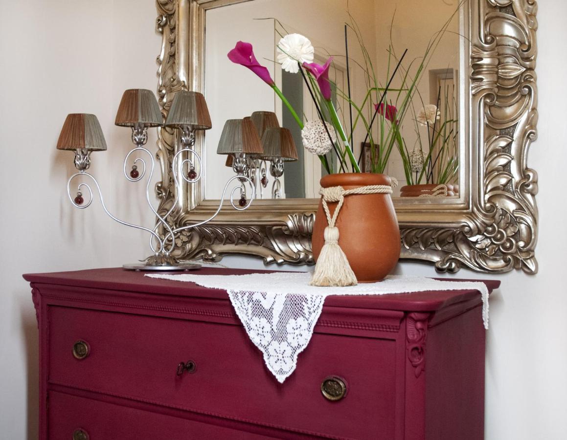 Artis Domus Bed and Breakfast Napels Buitenkant foto